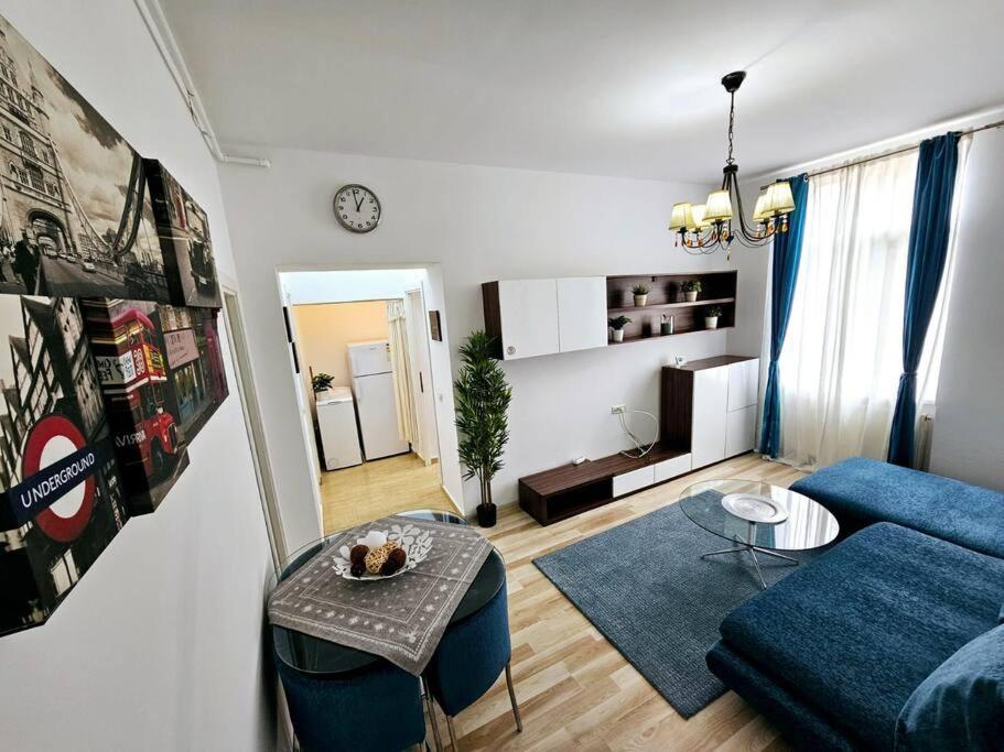 Downtown, Close To Old Town, Family Friendly - Ivo10 Букурещ Екстериор снимка