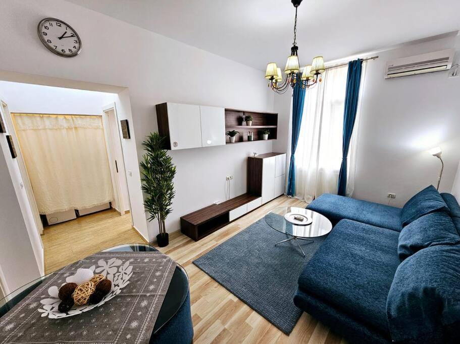 Downtown, Close To Old Town, Family Friendly - Ivo10 Букурещ Екстериор снимка