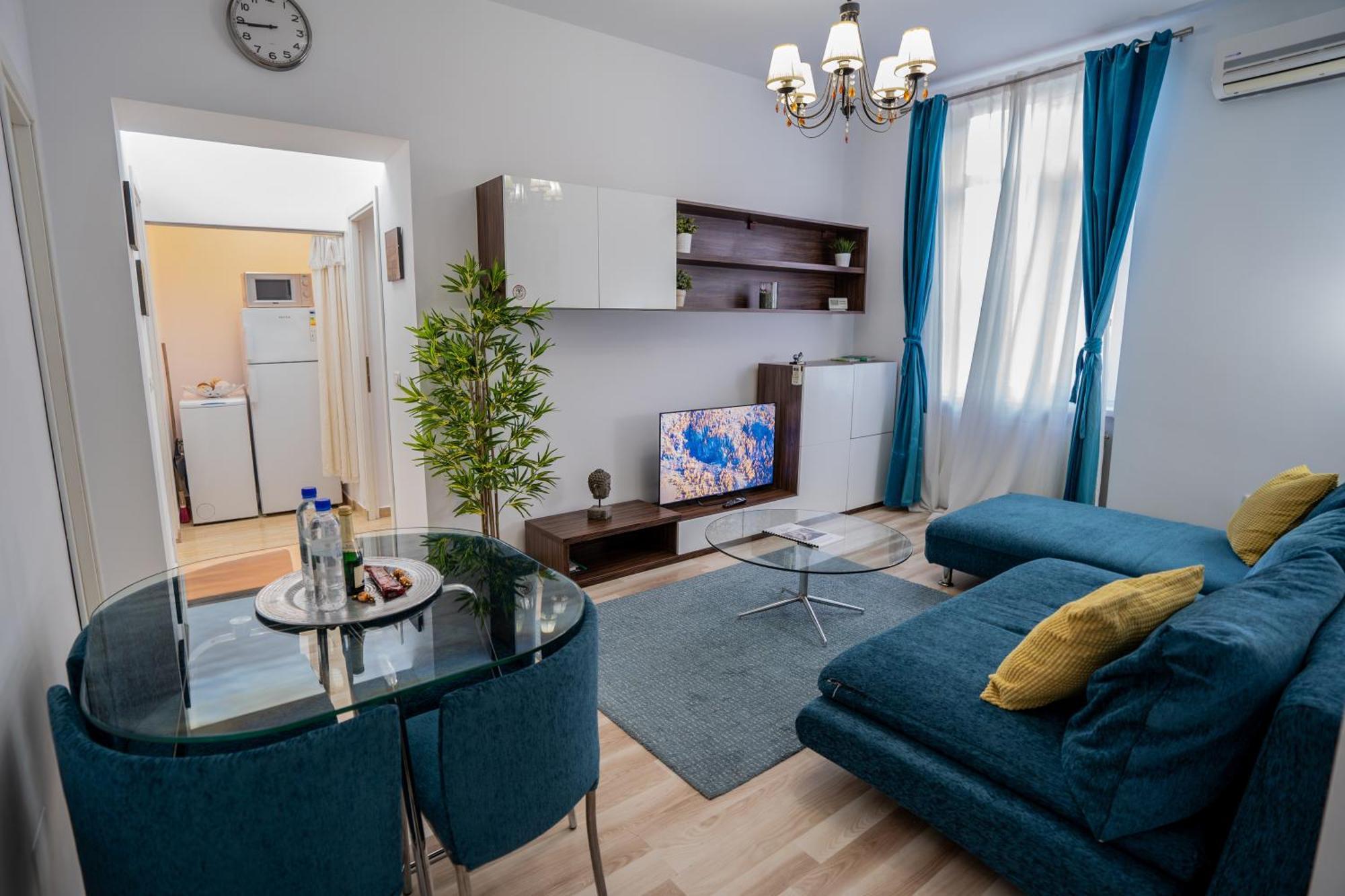 Downtown, Close To Old Town, Family Friendly - Ivo10 Букурещ Екстериор снимка