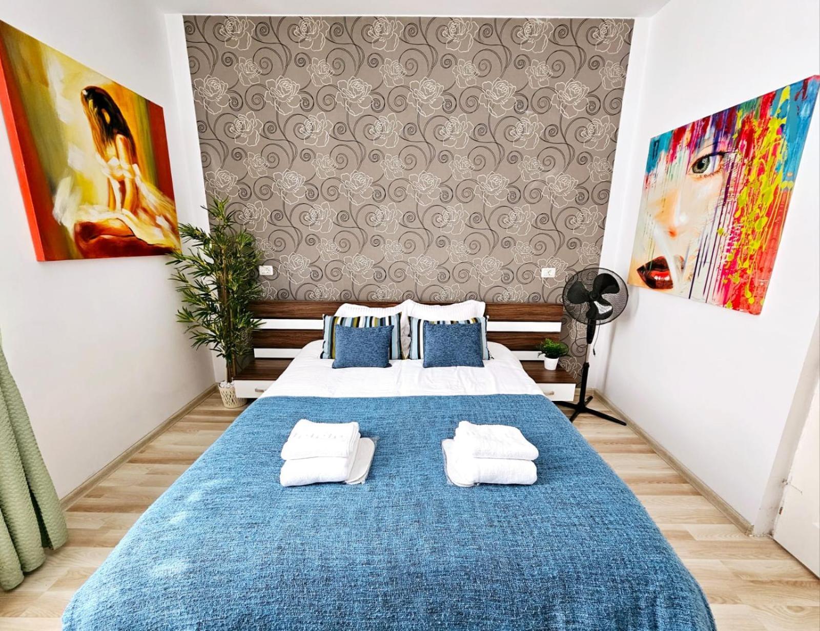Downtown, Close To Old Town, Family Friendly - Ivo10 Букурещ Екстериор снимка